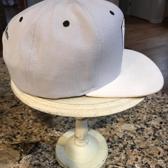 🏀 Mitchell & Ness NETS Cap - Picture 2 of 5